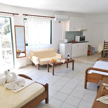 George Michalas Appartamento